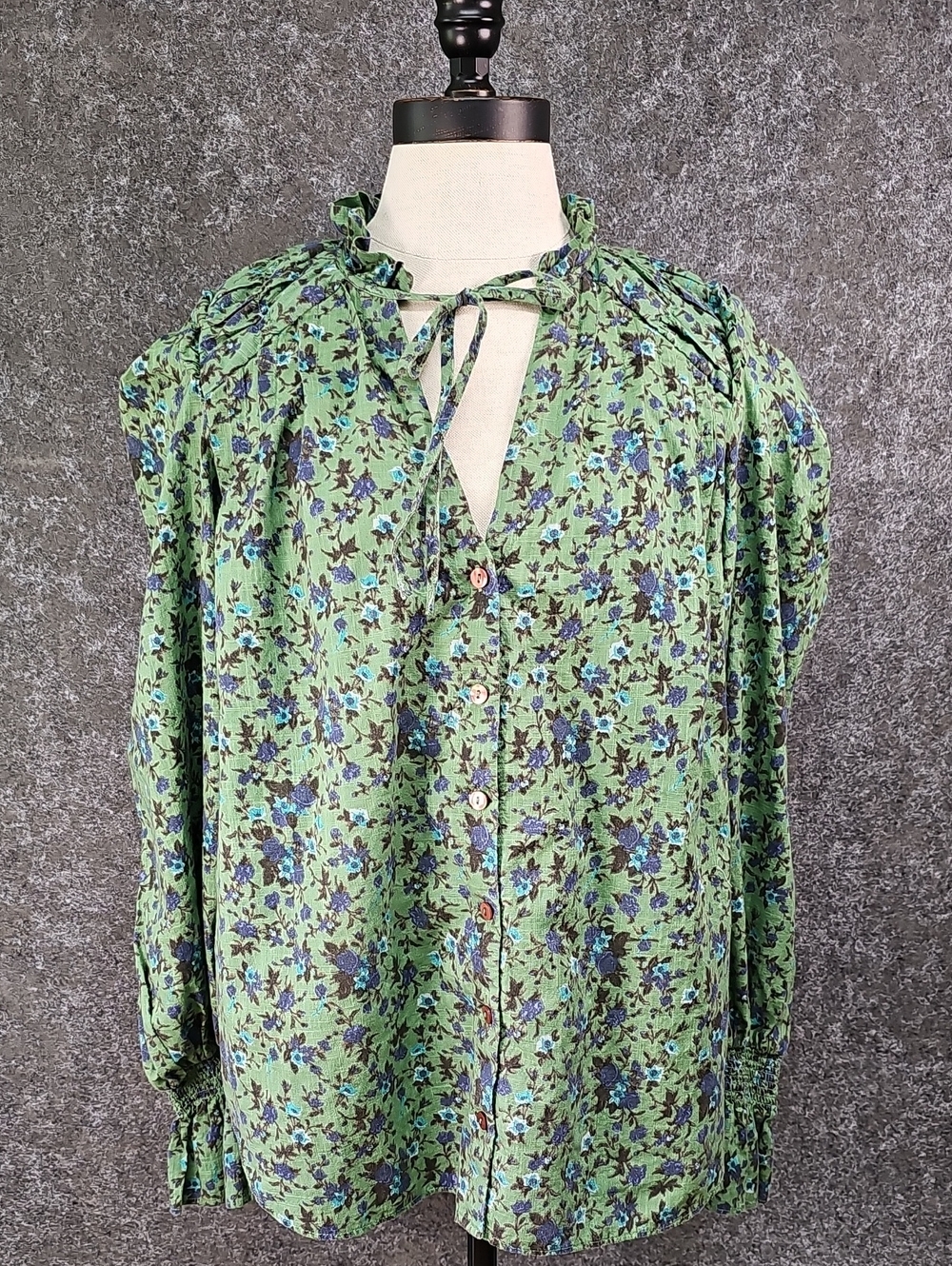 Free People "Meant To Be" blouse, Ditsy Floral, Cotton, Green Blue, Medium